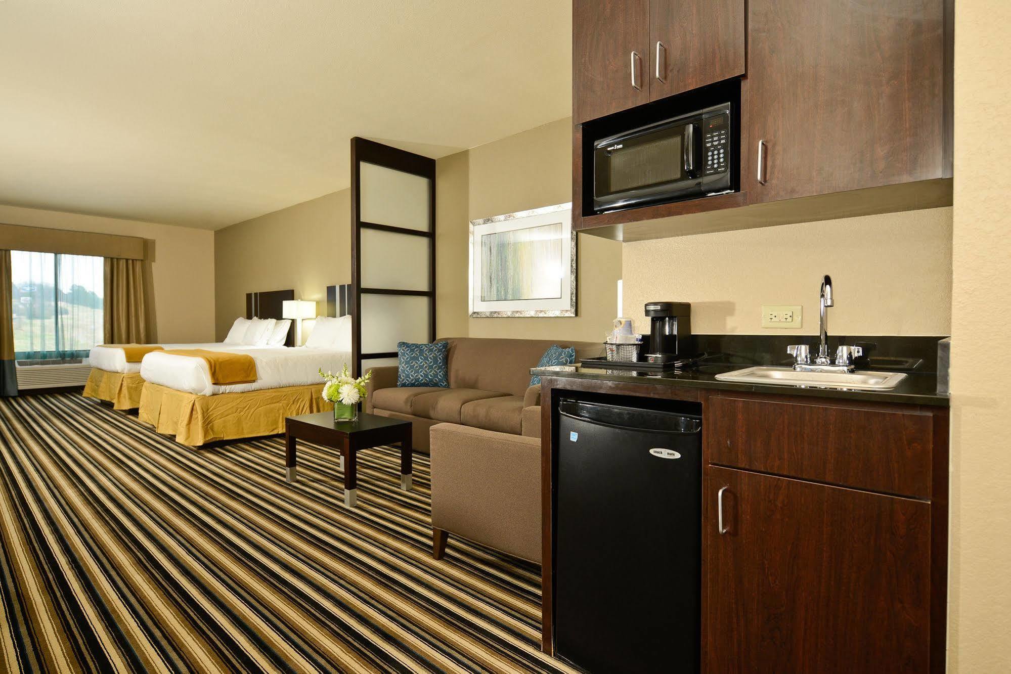Holiday Inn Express & Suites Forrest City By Ihg Bilik gambar